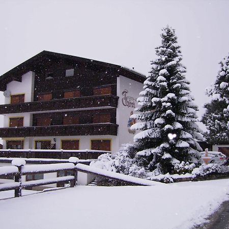Ferienwohnungen Dietmar Thöni inclusive Pitztal Sommercard Arzl im Pitztal Exterior foto