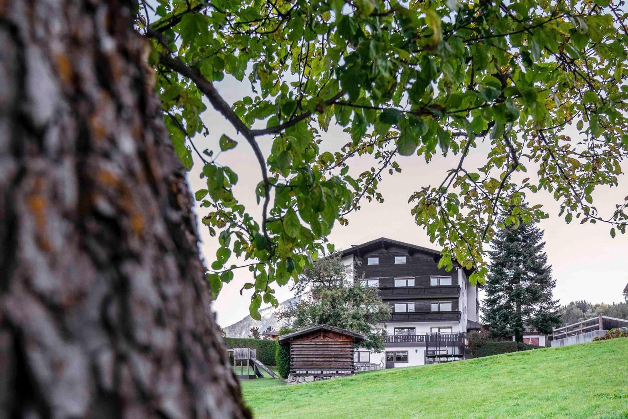 Ferienwohnungen Dietmar Thöni inclusive Pitztal Sommercard Arzl im Pitztal Exterior foto