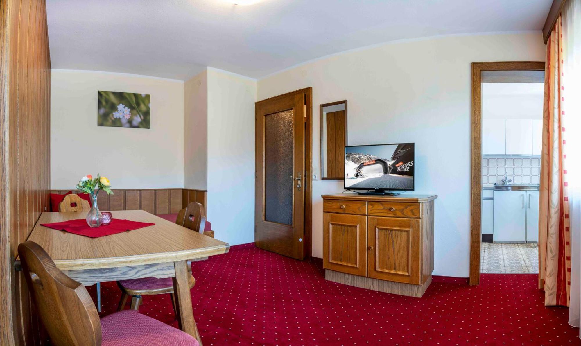 Ferienwohnungen Dietmar Thöni inclusive Pitztal Sommercard Arzl im Pitztal Exterior foto